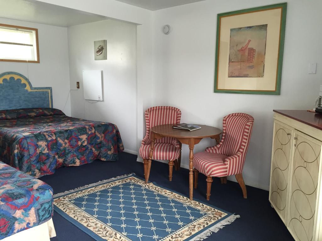 Ocean Avenue Inn ウェストポート エクステリア 写真