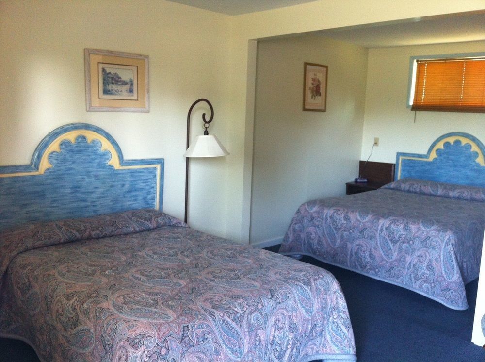 Ocean Avenue Inn ウェストポート エクステリア 写真