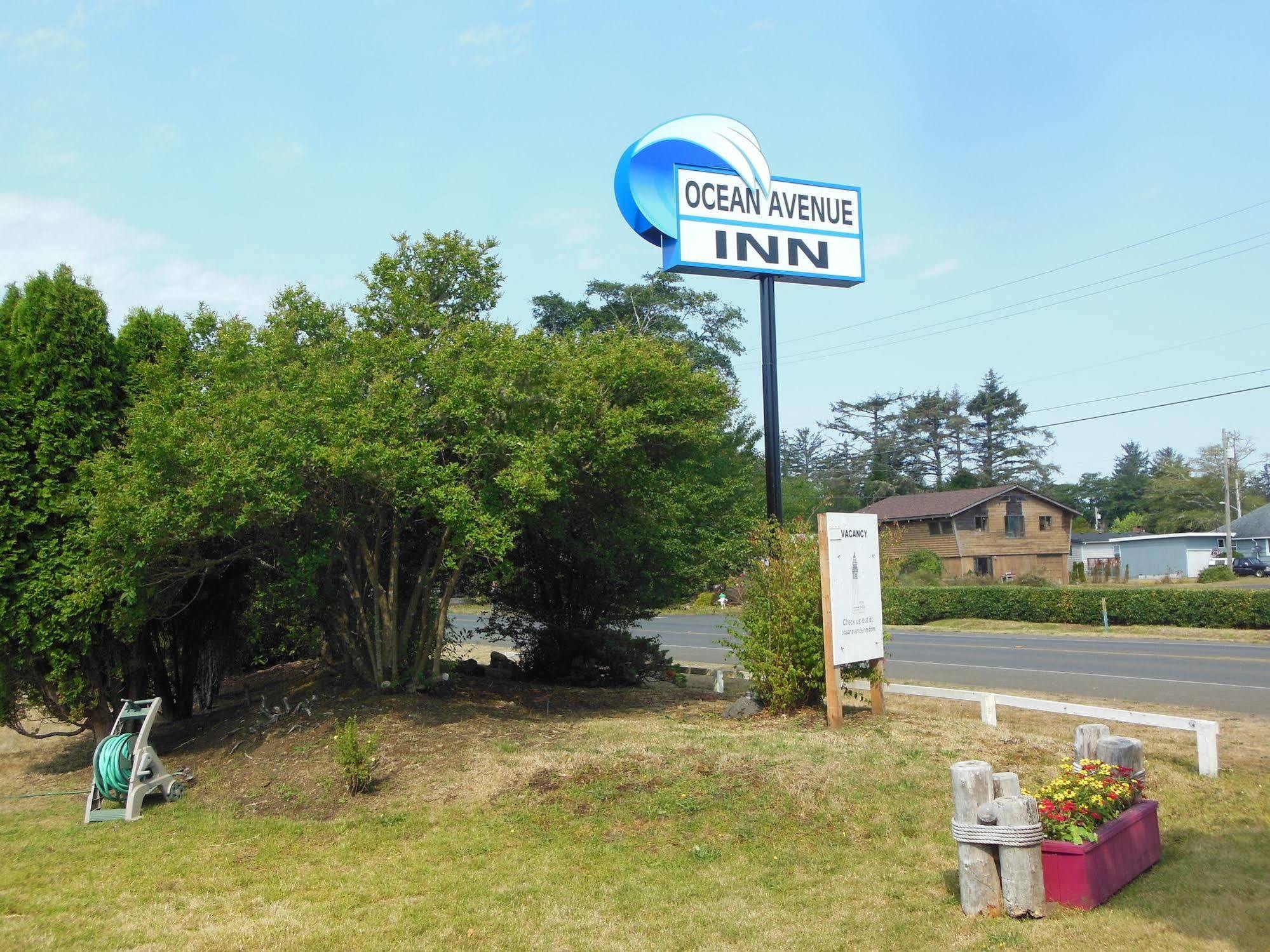 Ocean Avenue Inn ウェストポート エクステリア 写真